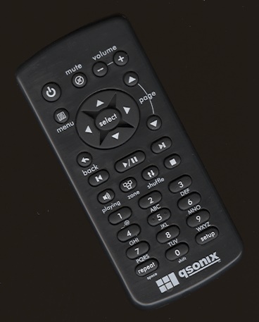 qsonix-q110-media-server-remote-control.jpg