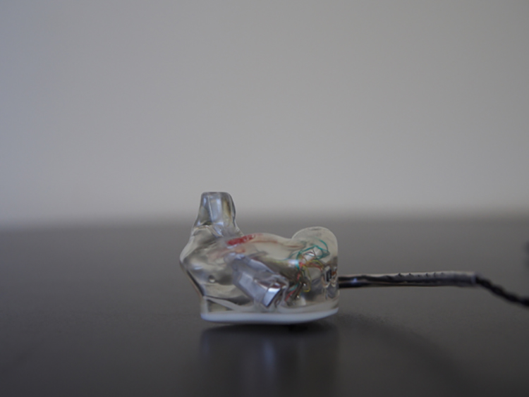 Ultimate Ears Pro Reference Remastered Custom In-Ear - Ear Bud