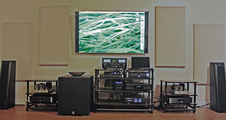 McIntosh MA8900 Integrated Amplifier - Listening Room