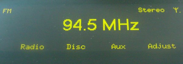 meridian-f-80-radio-menu-radio-disc-aux.jpg