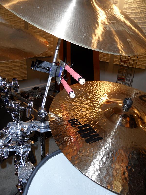 maxonix-zero-g-drumstick-holder-under-crash-cymbal