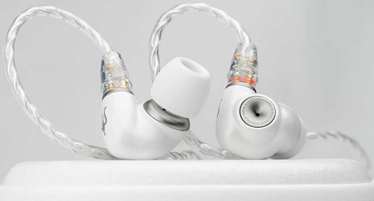 Meze Audio ALBA in-ear earphones Resting View