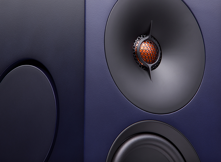 Cambridge Audio L/R M active stereo speaker Blue Color Finish 28mm dual-radius aluminium dome close-up view