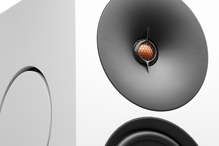 Cambridge Audio L/R X active stereo speaker White Color Finish 28mm dual-radius aluminium dome close-up view