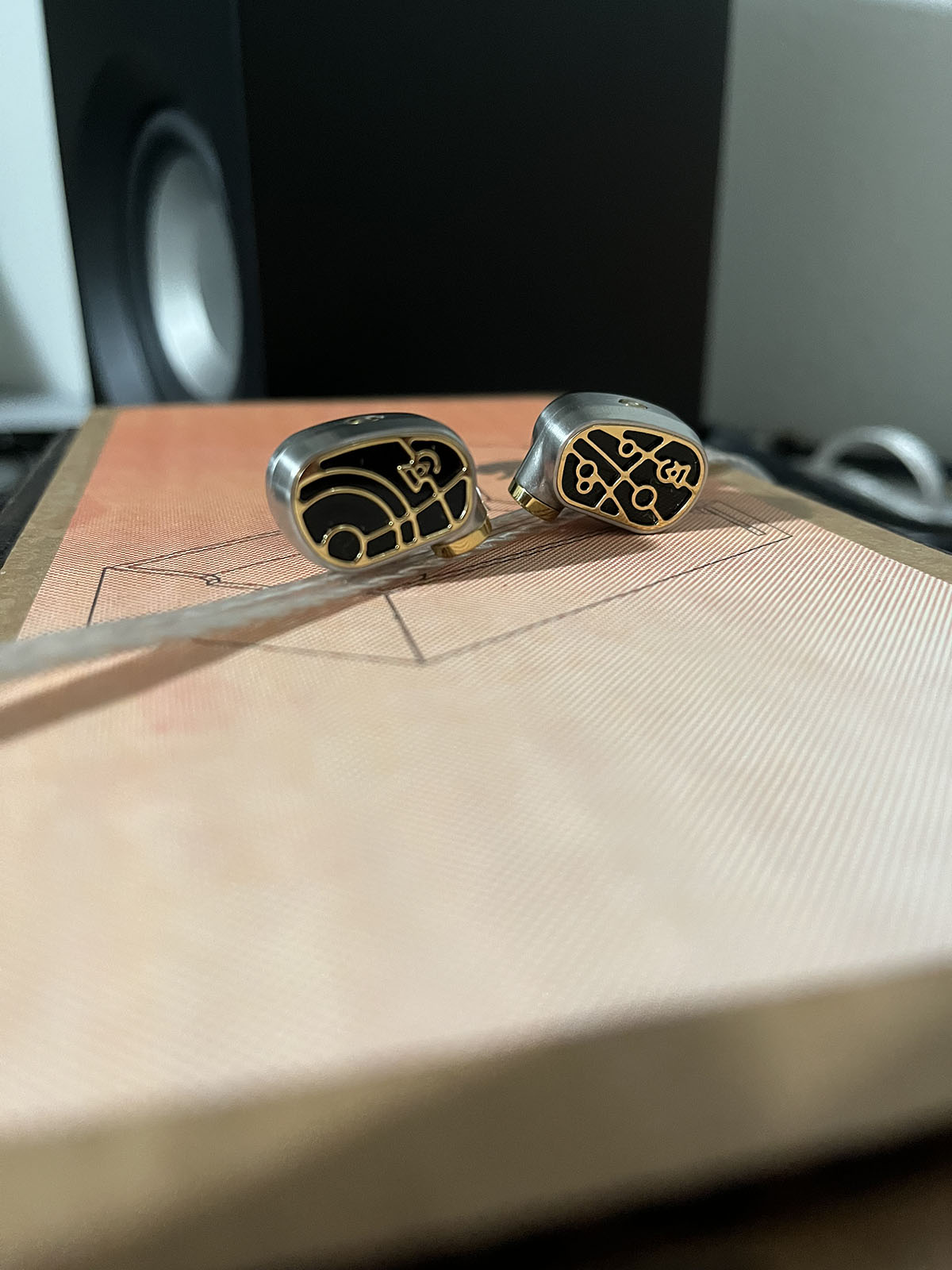 Campfire Audio Solaris Stellar Horizon In-Ear Monitors Campfire Audio Solaris Stellar Horizon In-Ear Monitors