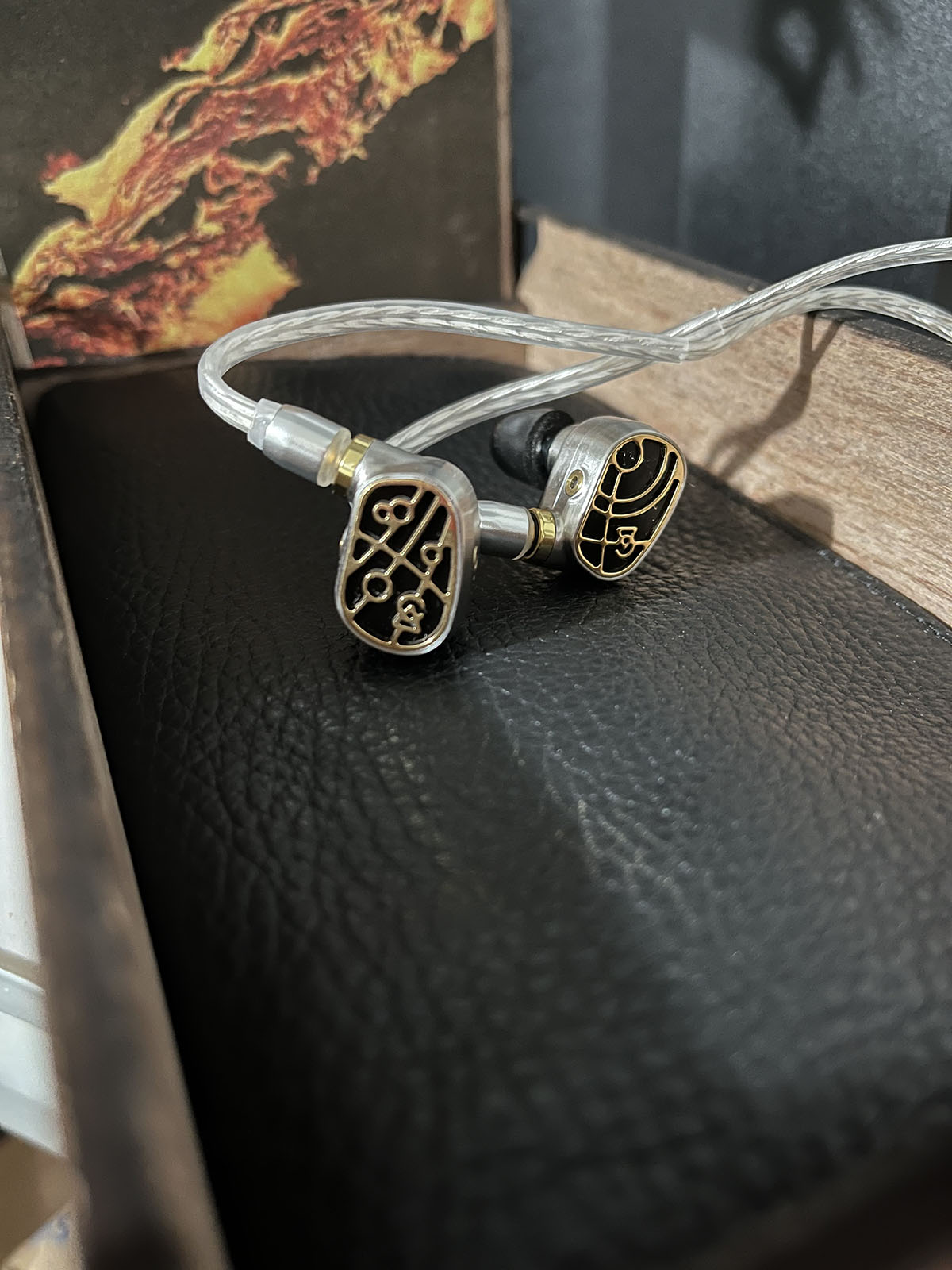 Campfire Audio Solaris Stellar Horizon In-Ear Monitors Case Campfire Audio Solaris Stellar Horizon In-Ear Monitors Case