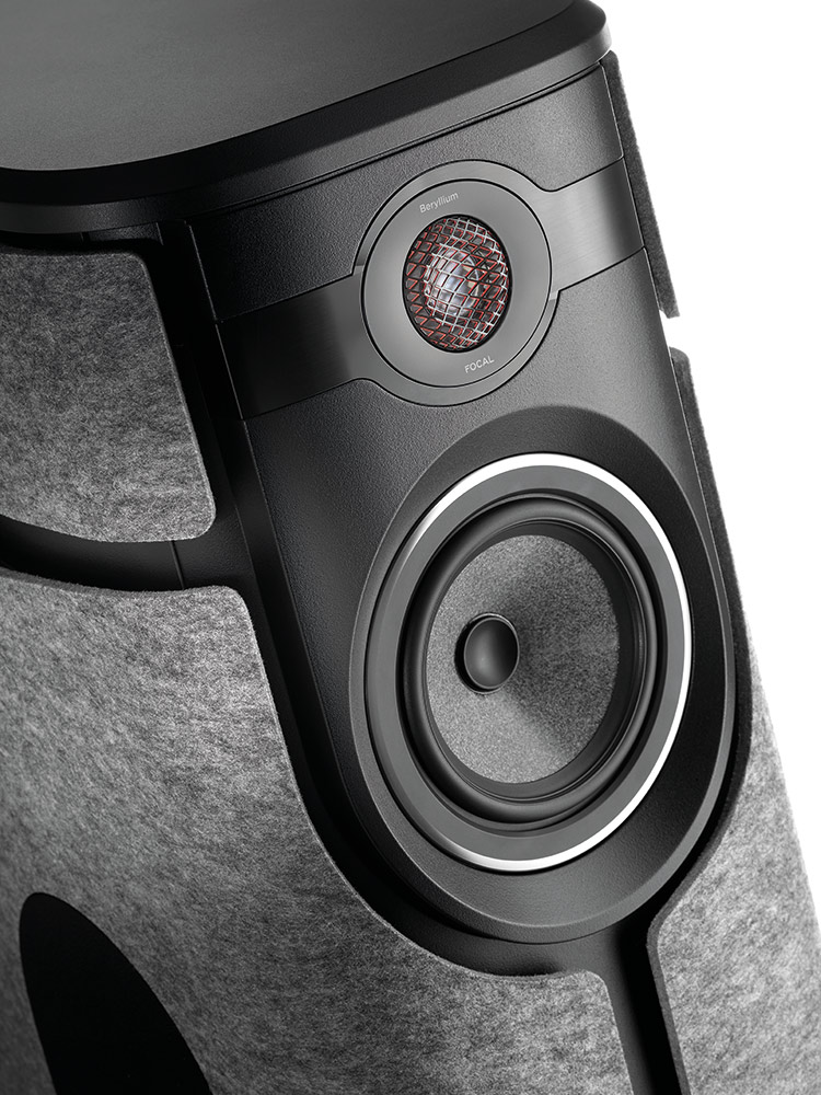 Focal DIVA UTOPIA wireless hi-fi loudspeaker Tweeter Close-up View