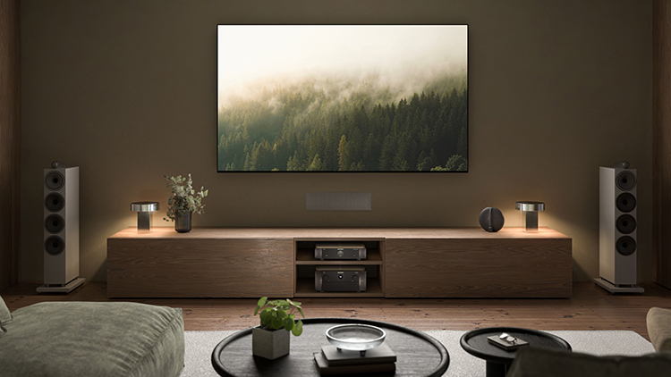 Marantz AMP 30 Power Amplifier and AV 30 11.4-channel AV Preamplifier Lifestyle Living Room View