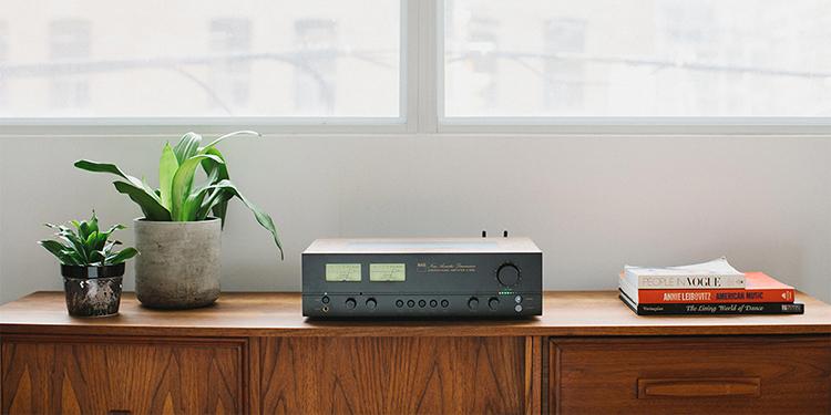 NAD C 3050 Stereophonic LE in a lifestyle setting