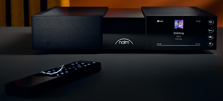 Naim Audio NSS 333 streamer with remote control