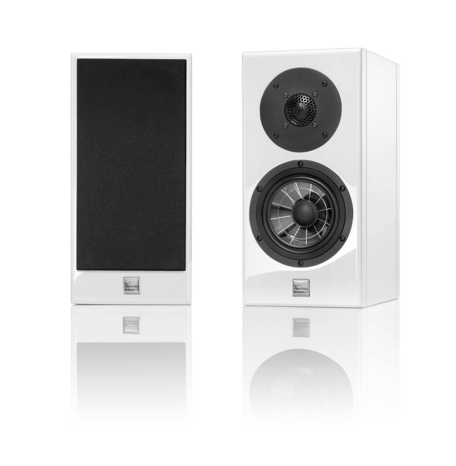 Vienna Acoustics Haydn SE Signature Bookshelf Speaker Piano White Color Finish Vienna Acoustics Haydn SE Signature Bookshelf Speaker Piano White Color Finish