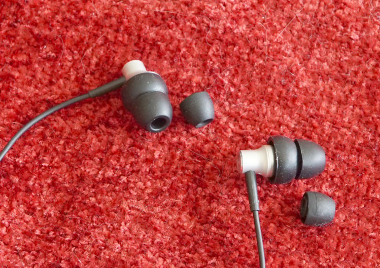 Using Large Earbud Rubber Tips for Better Bass Response