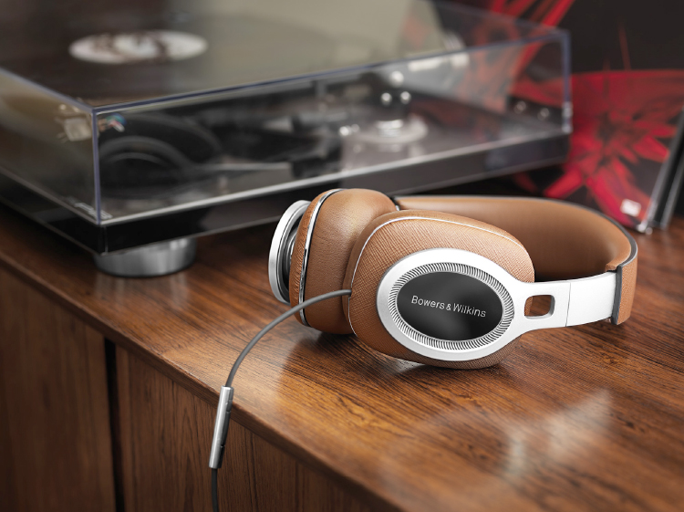 Bowers & Wilkins introduces P9 Signature