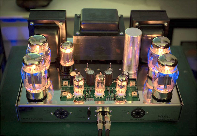 VTA ST-120 Tube Amp, Front View
