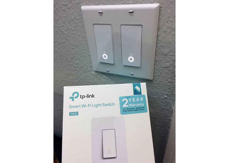 TP-Link Smart Wi-Fi Light Switch Package