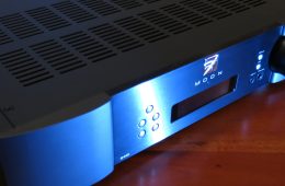 Moon by Simaudio 240i Integrated Amplifier