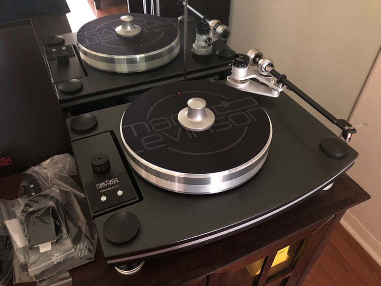 Mark Levinson No515 Turntable Top View