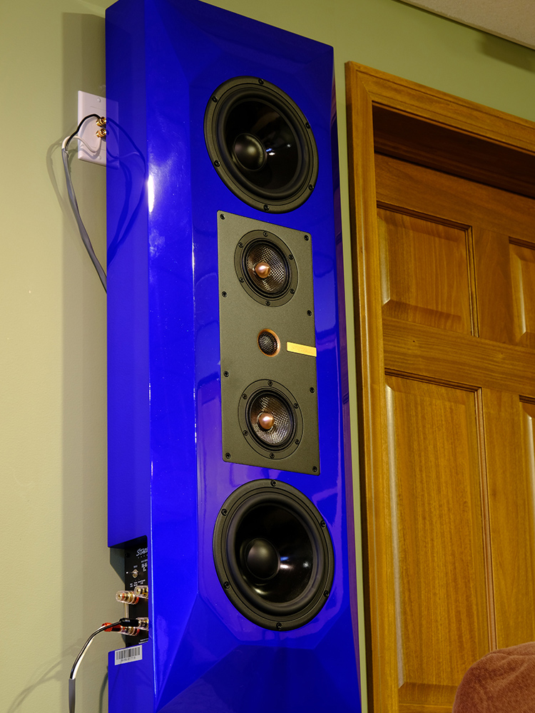 Starke Halo IW-H5 Elite on-wall speaker.