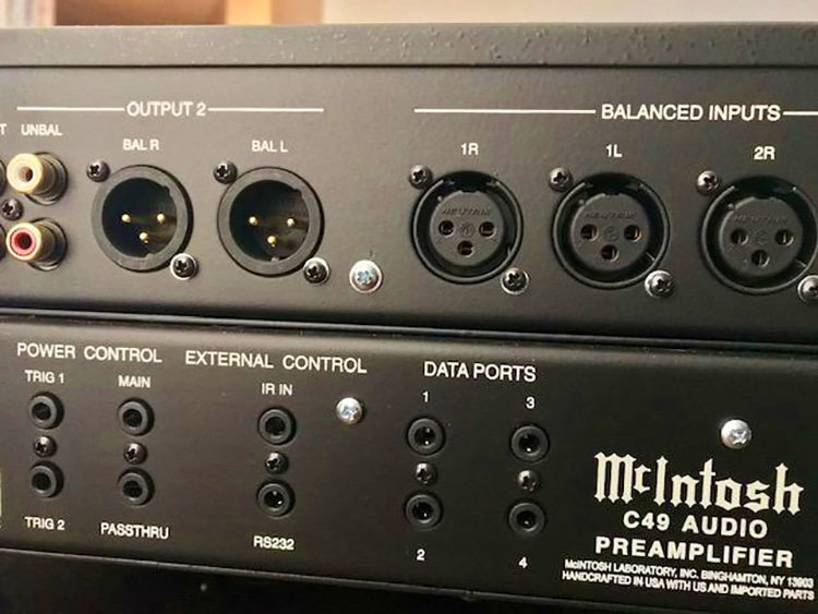 McIntosh C49 Stereo Preamplifier Triggers