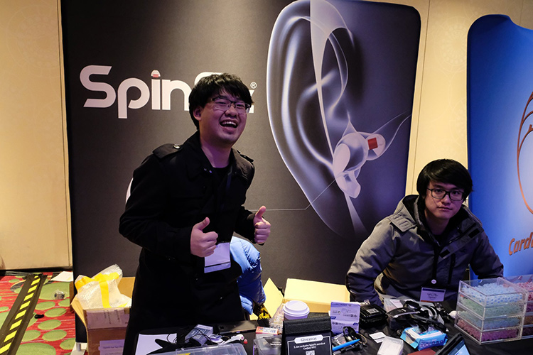 Spin-Fit Booth