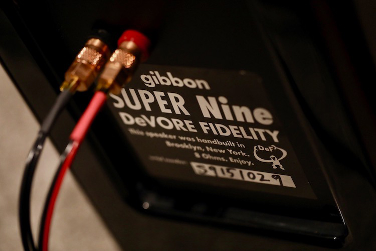 DeVore Fidelity gibbon Super Nine speakers Binding