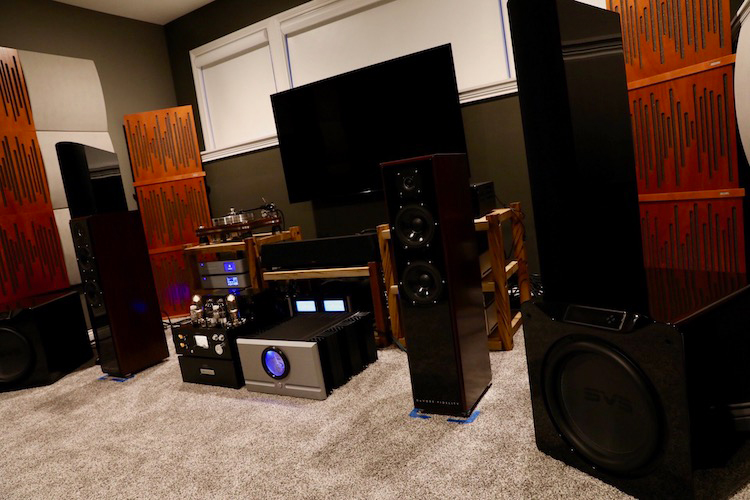 DeVore Fidelity gibbon Super Nine speakers Setup