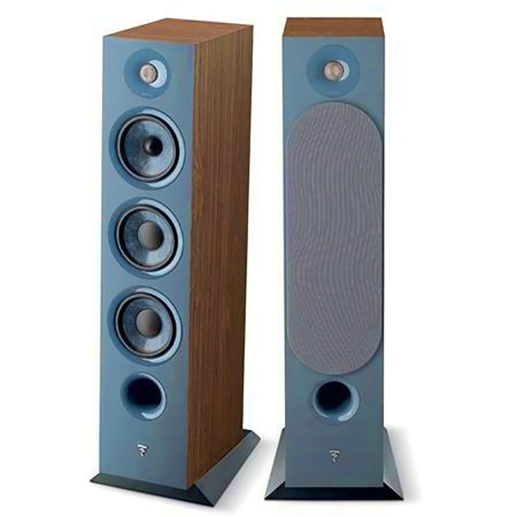 Two Focal Chora 826 Speakers