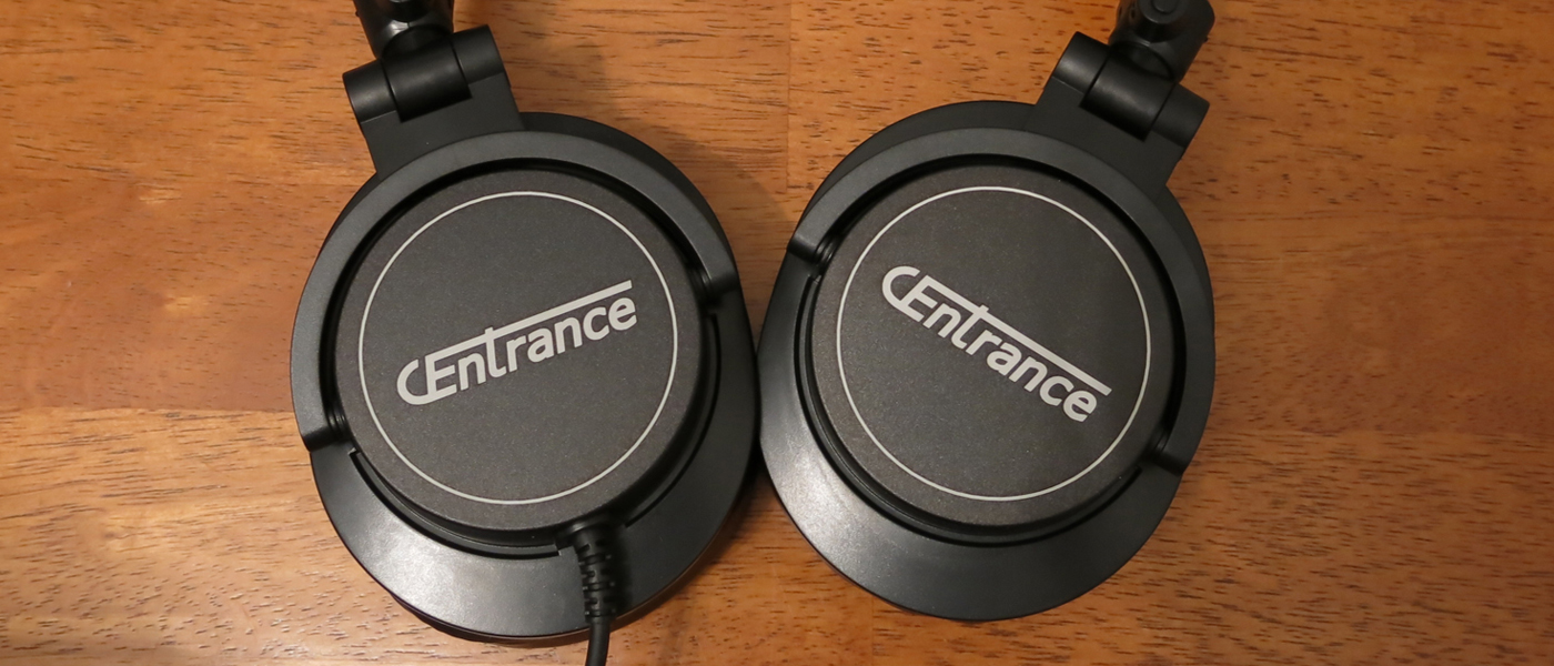 Cerene dB Closed Back-Headphones Closeup