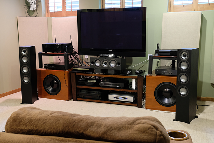 ELAC Uni-Fi 2.0 Loudspeaker System in Home Theater