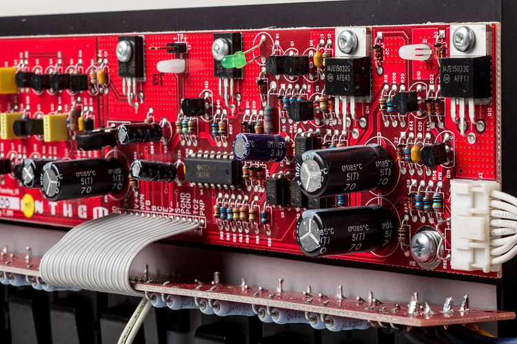MCA 325 GEN2 Power Amplifier Inside
