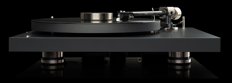 Debut PRO Turntable