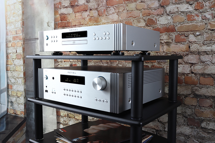 Rotel Diamond Series RA-6000 Integrated Amplifier and DT-6000 DAC Transport Models