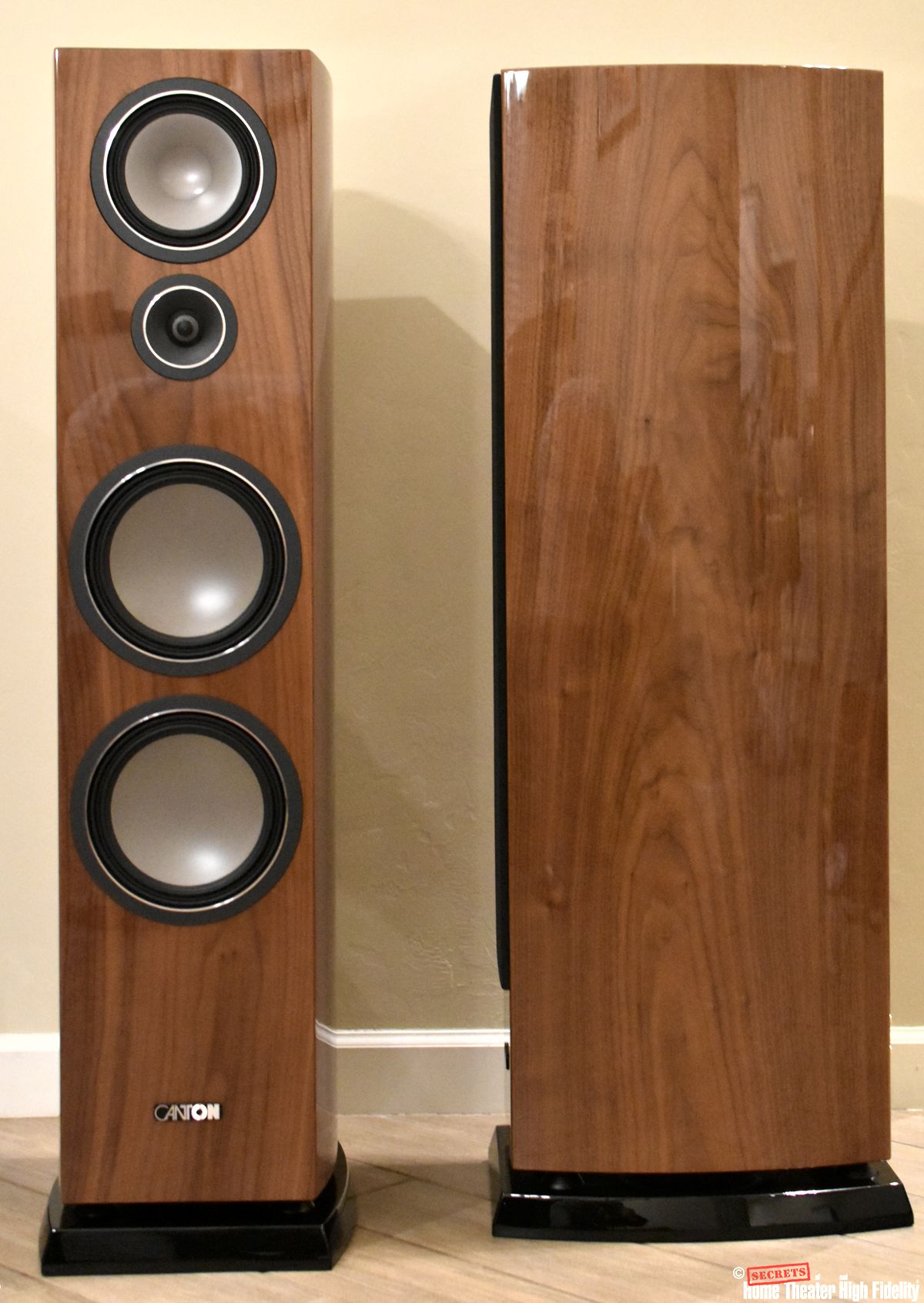 Canton Vento 100 speakers front and side view