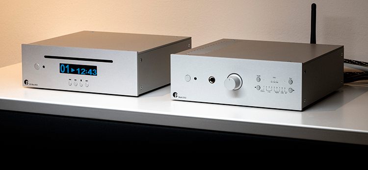 Pro-Ject MaiA DS3 Stereo Integrated Amplifier Silver Finish situated right next to the Pro-Ject CD Box DS3 High-End Audio CD Player Silver Finish