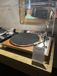 TEAC Turntable