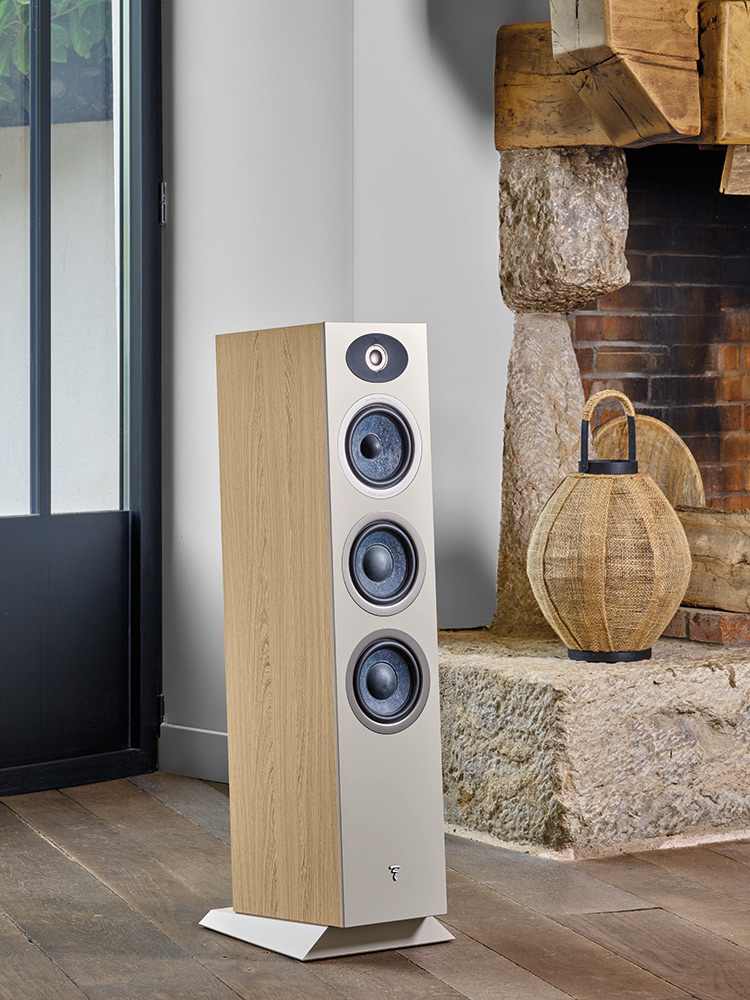 Focal Theva No2 3-way floorstanding loudspeaker (Light Wood finish)